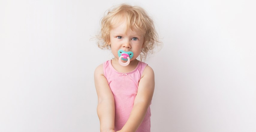 4 savjeta koji bi mogli pomoći da se dijete lakše odvikne od dude