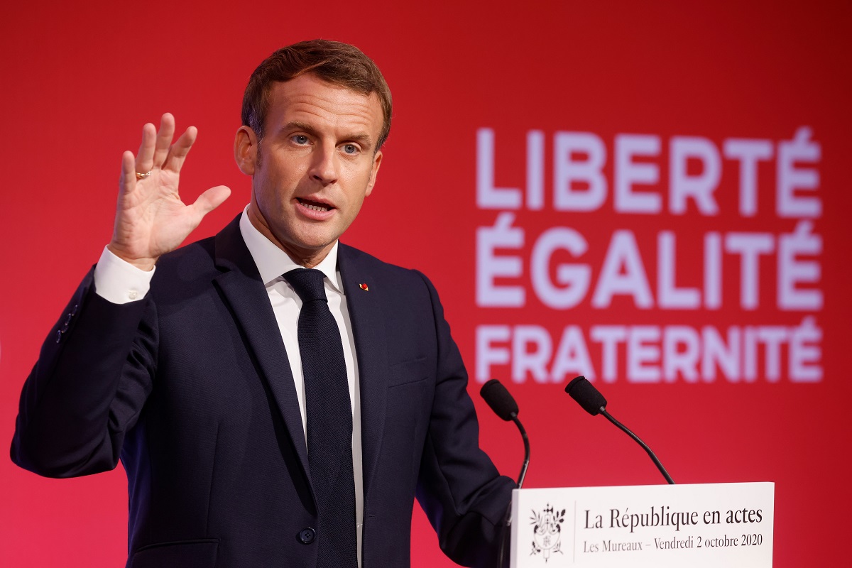 Macron objavio akcijski plan kojim se planira boriti protiv islamističkog separatizma