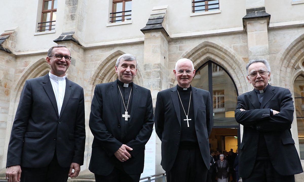 Katolička crkva u Francuskoj nudi novac žrtvama svećenika pedofila