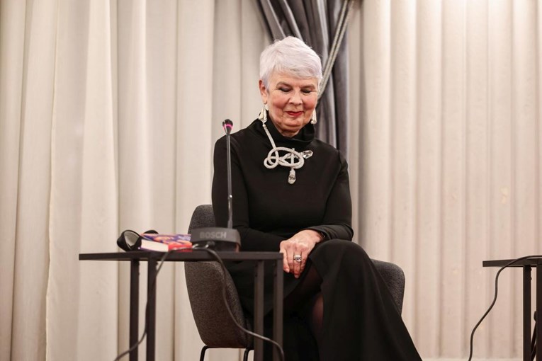 Kosor: Neka Tusku zapjeva onaj čiju pjesmu Plenković brani kao domoljubnu. Uz prijevod