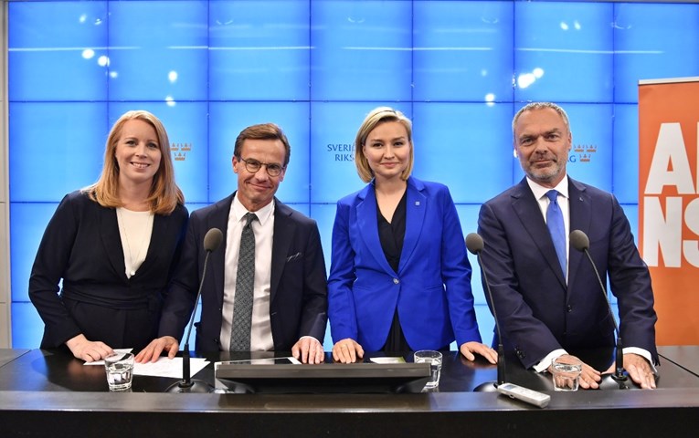 Desni blok vodi na švedskim izborima