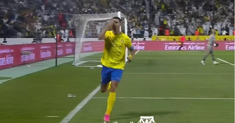 Pogledajte kako se Ronaldo prekrižio kad je slavio gol u arapskom kupu