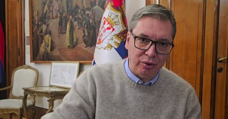 Vučić: Anketa kaže da je većina građana Srbije za moju smjenu. Predlažem referendum