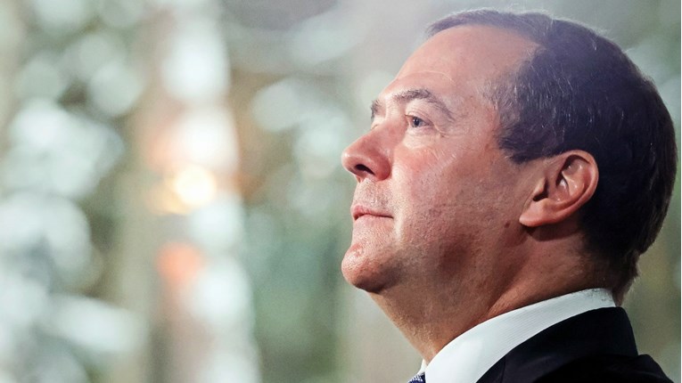 Medvedev zaprijetio Europi: Nećete izdržati ni tjedan dana