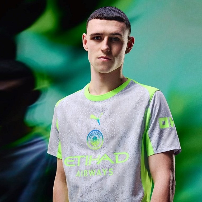 Manchester City predstavio novi dres. Navijači: Odvratan je. Najgori na svijetu