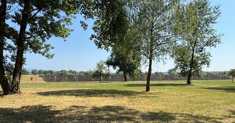 Sinoć zbog paljenja nasipa priveden maloljetnik. Pogledajte kako to izgleda danas