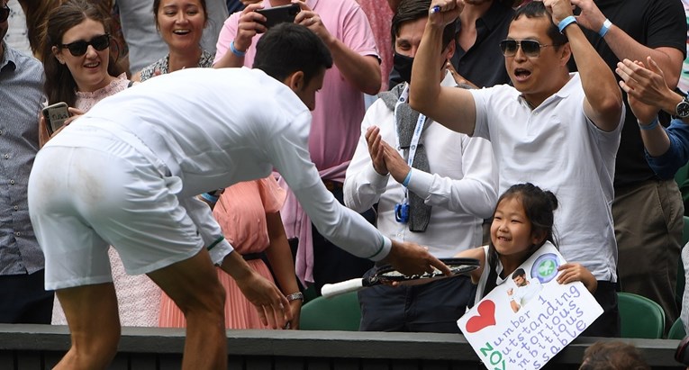 Djevojčica kojoj je Đoković dao reket nakon osvajanja Wimbledona zove se Ivanka Li