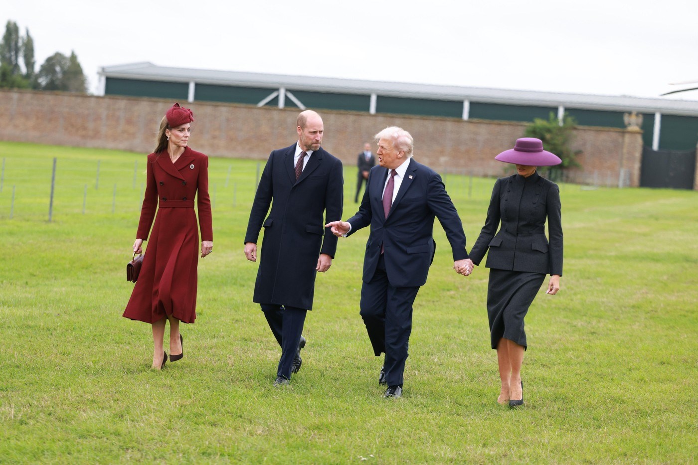 ANKETA Kate ili Melania? Čija kombinacija vam se više svidjela?