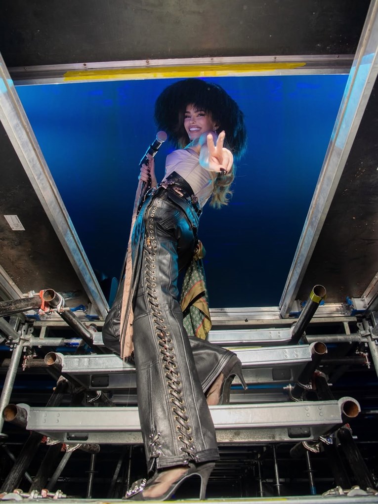 Severina u koži i korzetu: Glam-rock izdanje koje ostavlja bez teksta