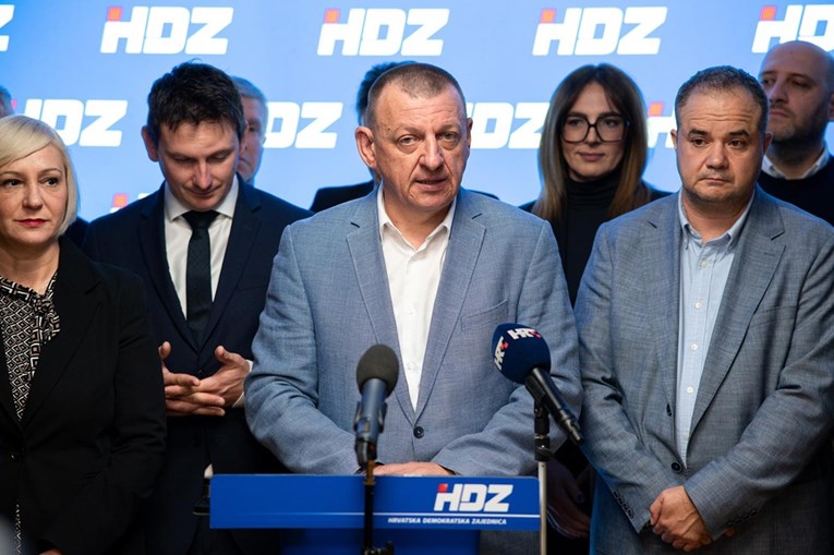 Zagrebački HDZ: Radikalno lijeva sekta Možemo terorizira građane