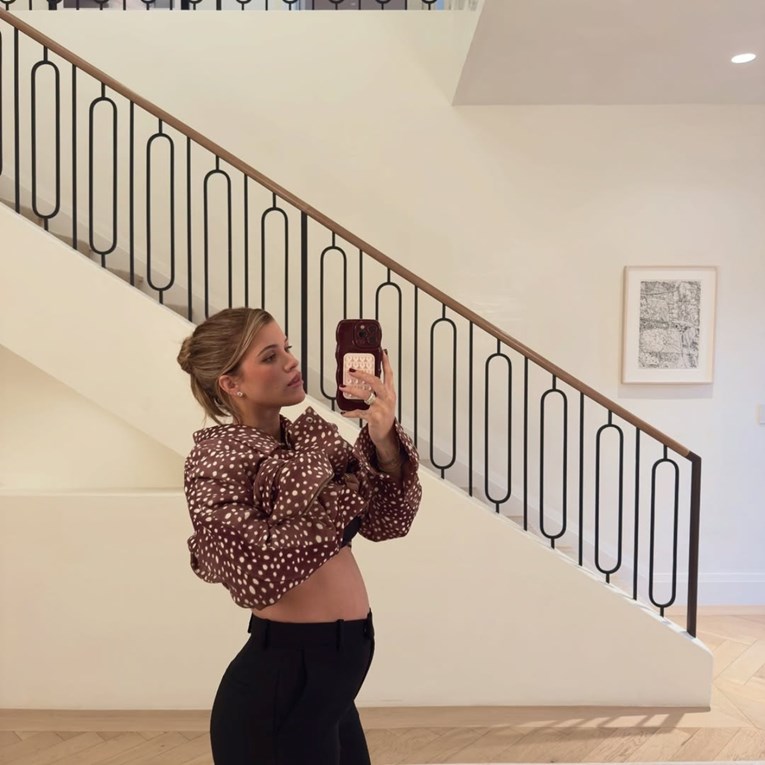 Ulaz koji ostavlja bez riječi: Pogledajte kako Sofia Richie dočekuje goste