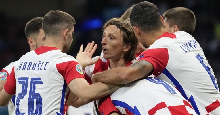 Hrvatski navijači na Facebooku: Derbi s Nijemcima osim ako Putin ne rasturi svijet