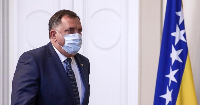 Vučić poslao liječnike u Banju Luku: "Dodik se dobro drži, ali stanje nije idealno"