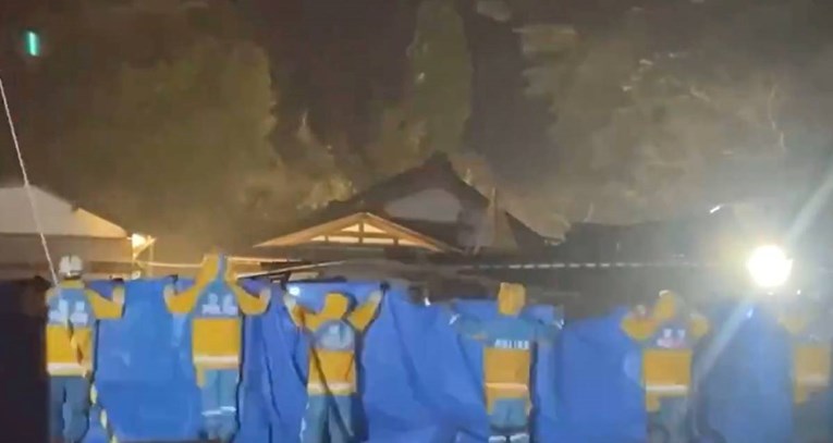 VIDEO Ženu u Japanu izvukli iz ruševina pet dana nakon potresa. Ima više od 90 godina
