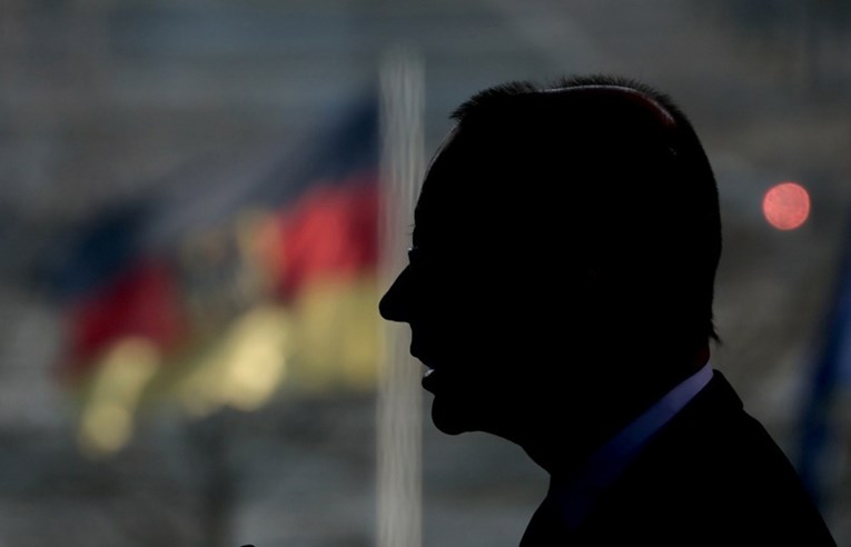 Merzovo upozorenje u Davosu: Njemačka je tim putem povukla svijet u crni ponor