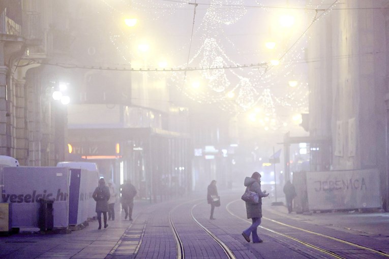 Zašto je u Zagrebu takva magla?