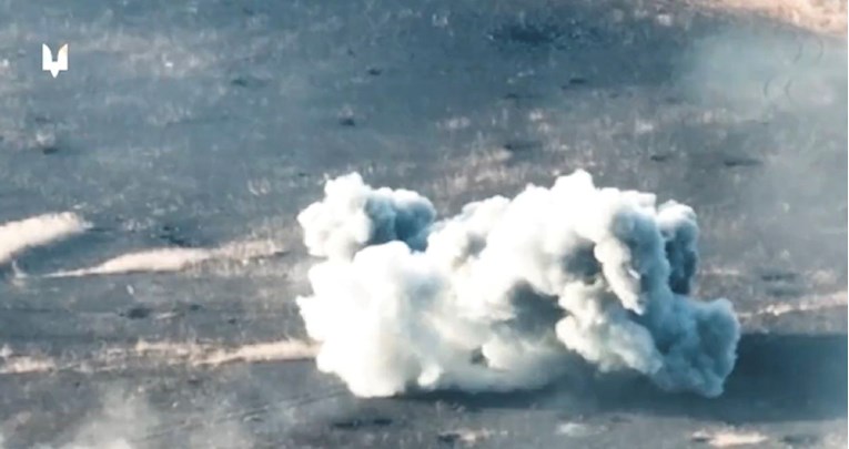 VIDEO Ukrajinci objavili snimku uništavanja ruskih tenkova i oklopnjaka kod Avdijivke