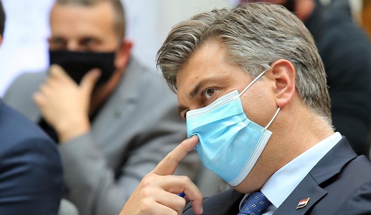 Plenković: Siguran sam da će mladi osvijestiti koliko je lijepo živjeti u Dalmaciji