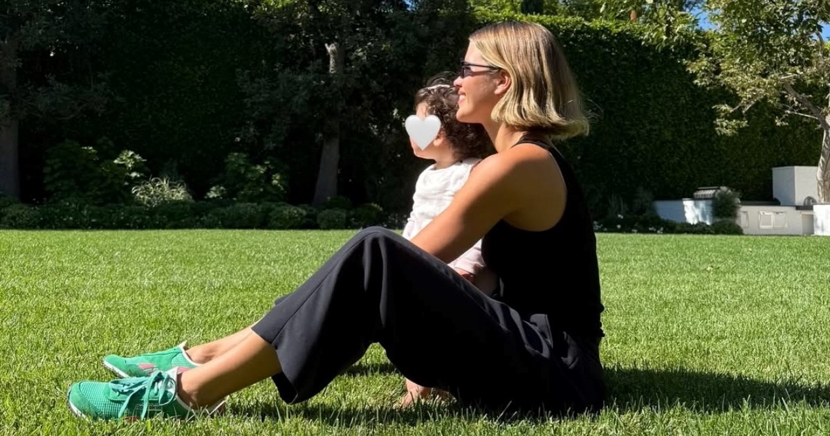 Sofia Richie nosi torbu od 1900 eura, ali tenisice od 65 eura su ukrale svu pažnju