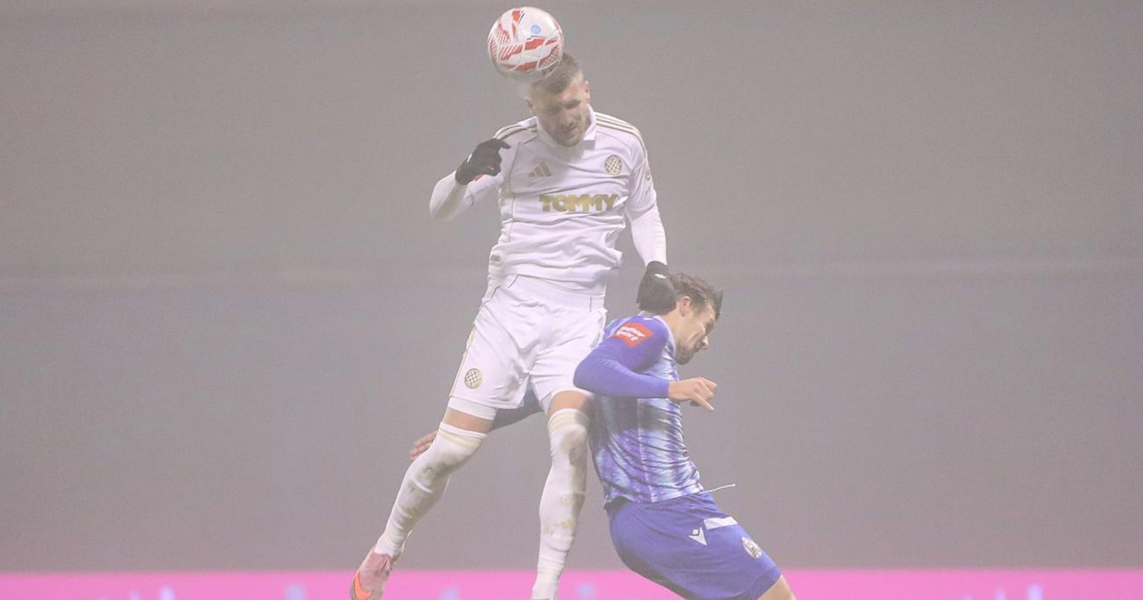 VIDEO Bivši sudac: Kod drugog gola Hajduka nema osnova da se sudi prekršaj Rebića