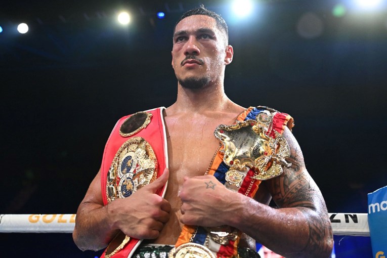 Jedan od najboljih boksača svijeta opet ostao bez pojasa. Evo zašto