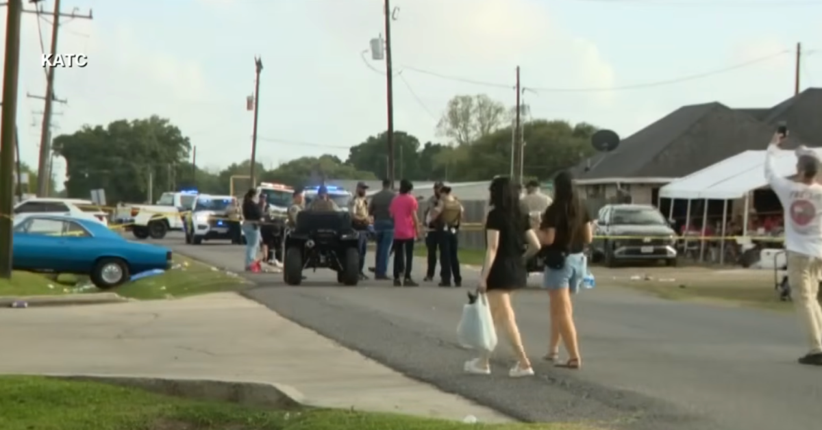 Autom se zabio u gomilu u Americi. Najmanje 15 ozlijeđenih