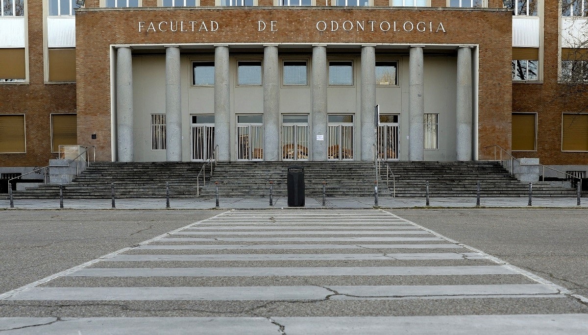 Madrid zbog koronavirusa zatvara bazene, muzeje, kazališta...