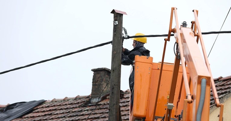 U Slavoniji 2400 ljudi već šesti dan nema struju