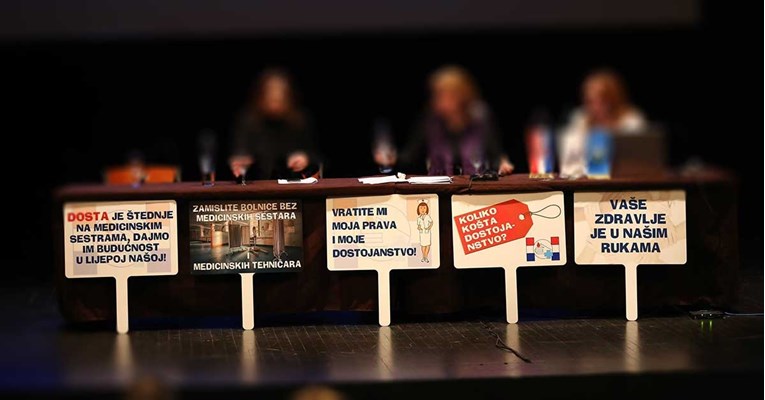 Prosvjed medicinara: Potplaćeni smo, preopterećeni i radimo u lošim radnim uvjetima