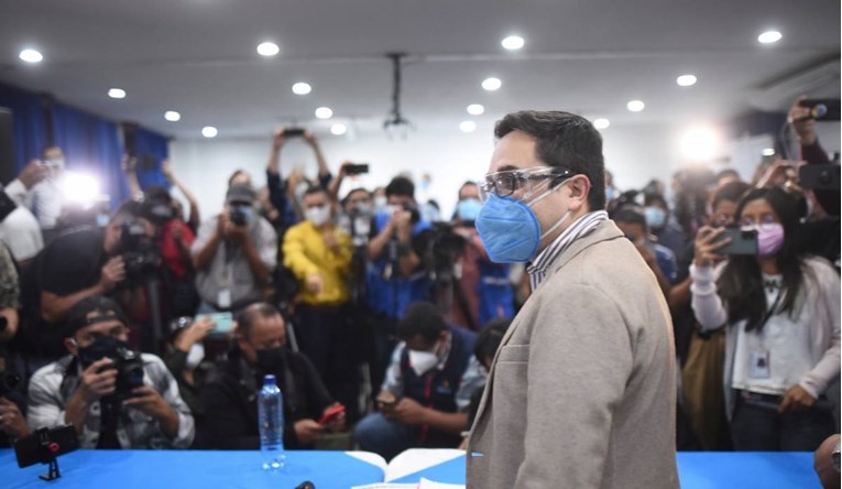 Smijenjen tužitelj koji se borio protiv korupcije u Gvatemali, pobjegao iz zemlje