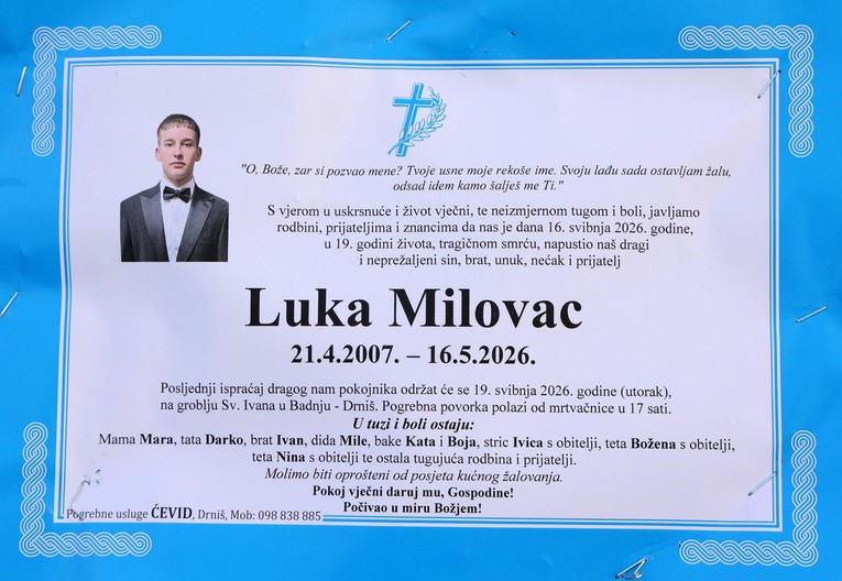Za vikend je u njemu trebao na maturalnu, umjesto toga u novom odijelu bit će pokopan