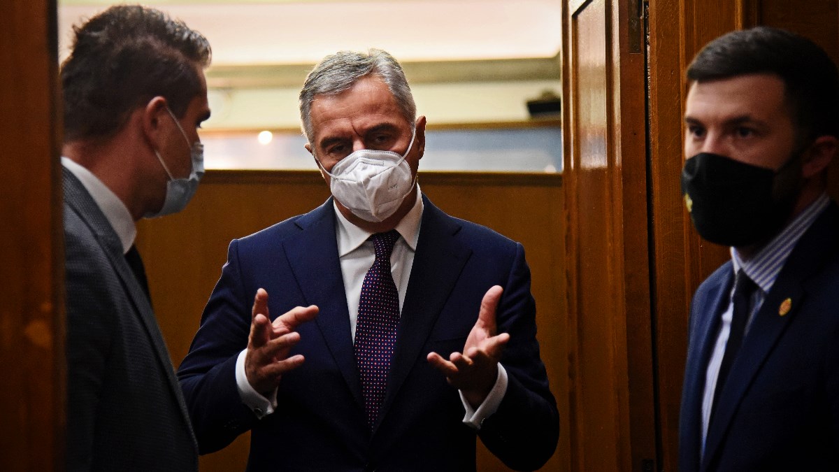 Kriza vlasti u Crnoj Gori: Stranka bliska Vučiću traži ostavku premijera