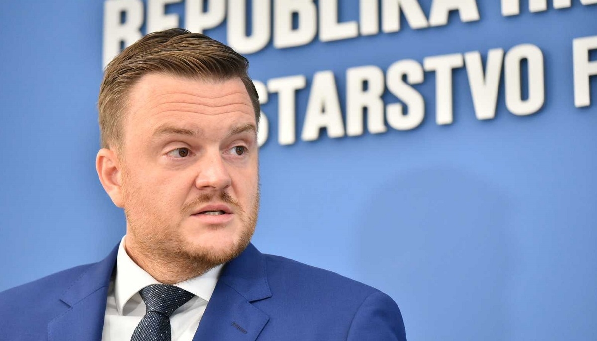 Sindikati traže povišice od 10% u javnom sektoru. Ministar: Otvoren sam za razgovor