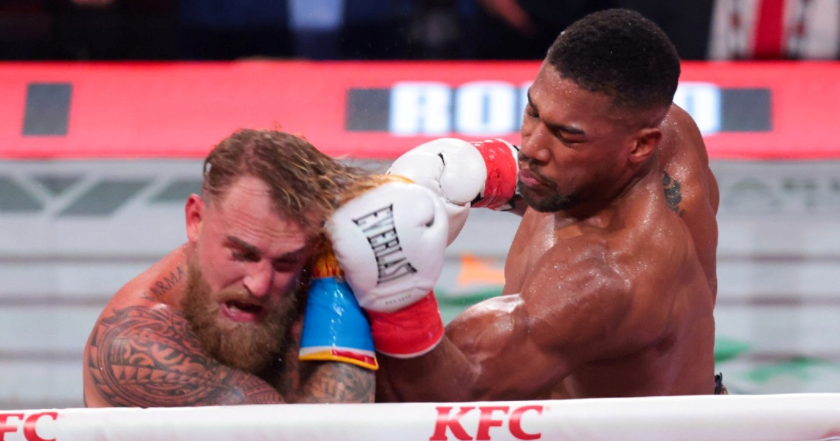 Jake Paul najavio povratak u ring u ovoj godini. Mijenjat će kategoriju