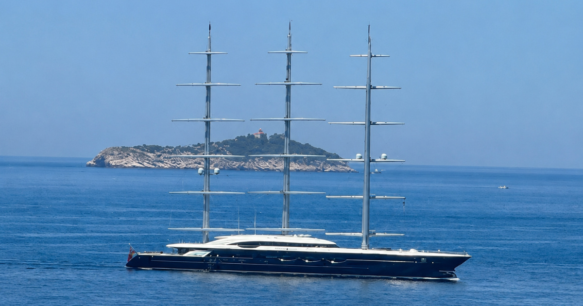 U Dubrovnik uplovila luksuzna jedrilica Black Pearl
