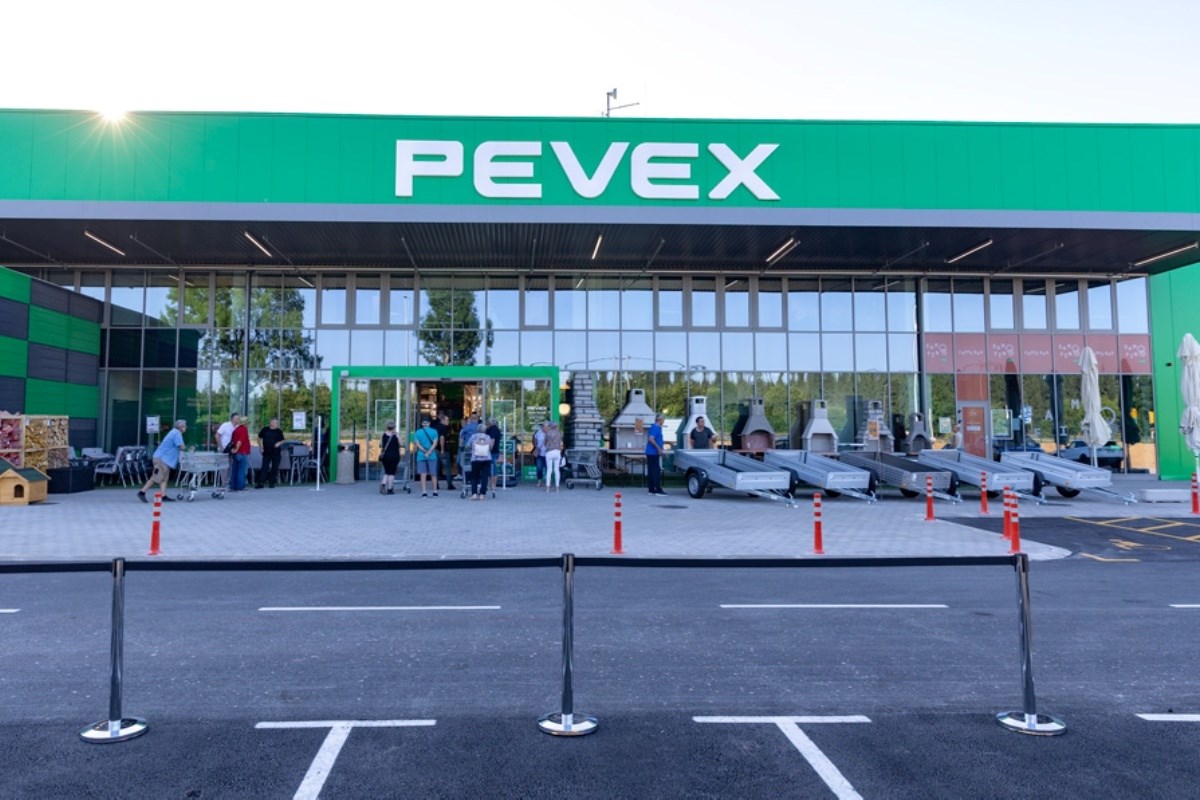 Pevex otvorio novi prodajni centar u Gospiću vrijedan deset milijuna eura