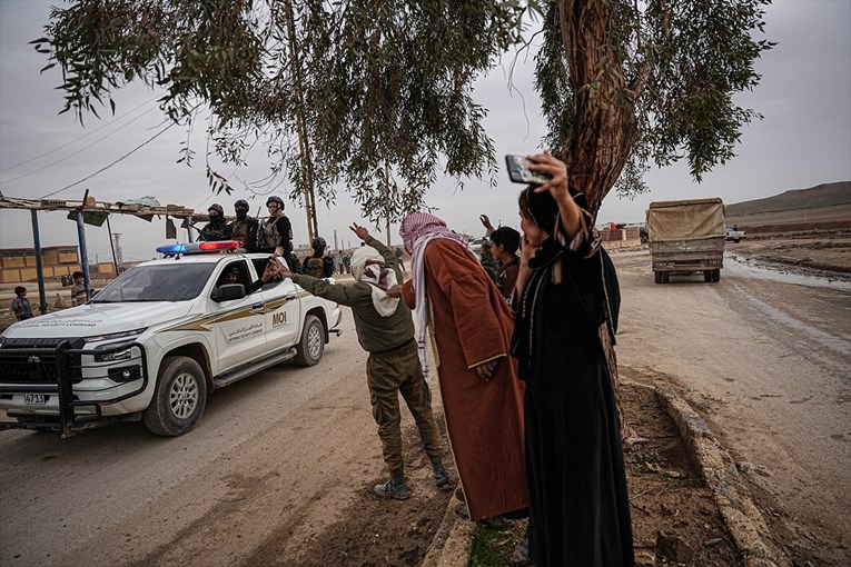 Sporazum između vlasti i Kurda donio mir u Siriji, strahuje se od nove eskalacije