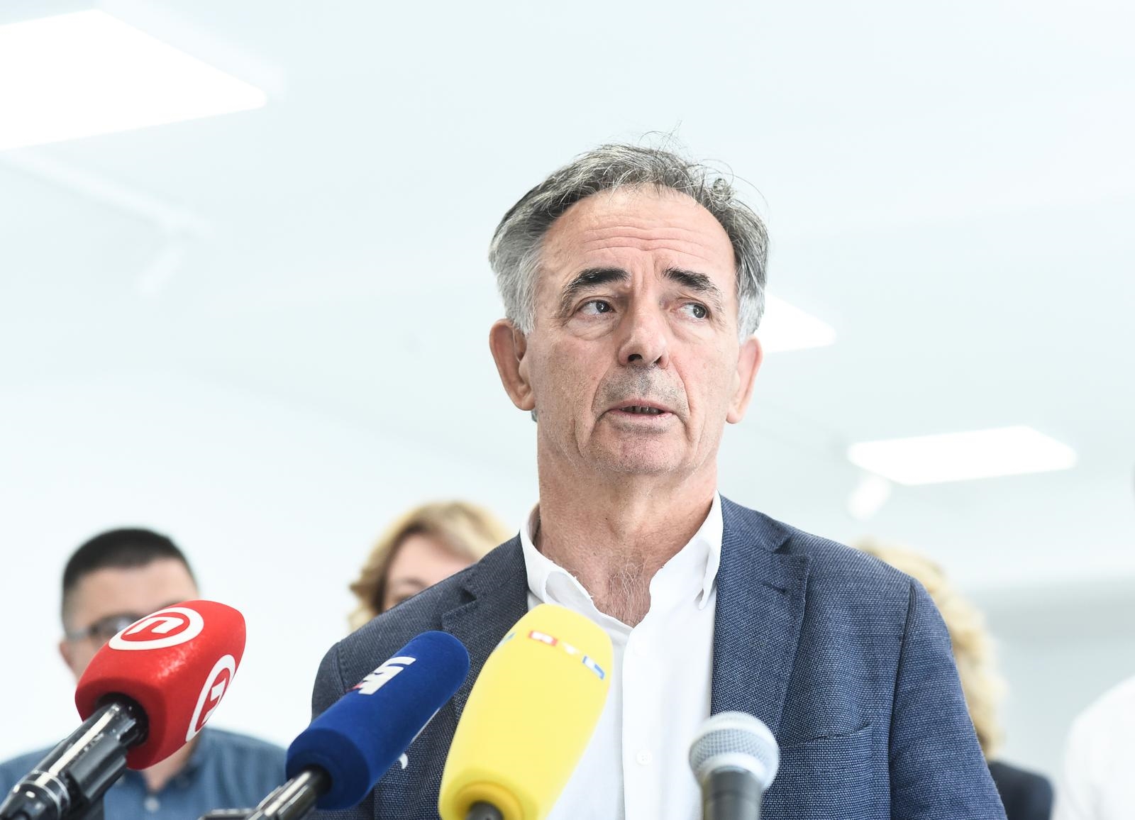 Pupovac sazvao presicu, napao Milanovića zbog jučerašnjih izjava: "To je vrlo opasno"
