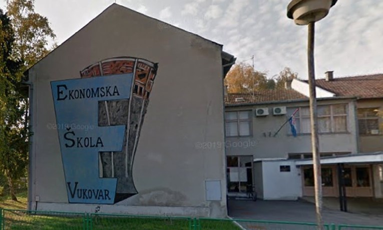 Većina zaposlenih u vukovarskoj Ekonomskoj školi ne želi novu ravnateljicu