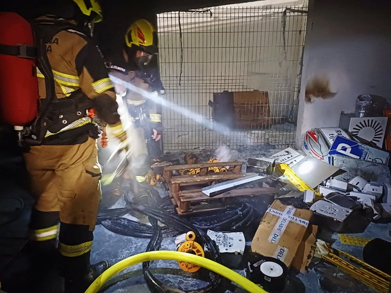 Manji požar u zagrebačkom Arena Centru