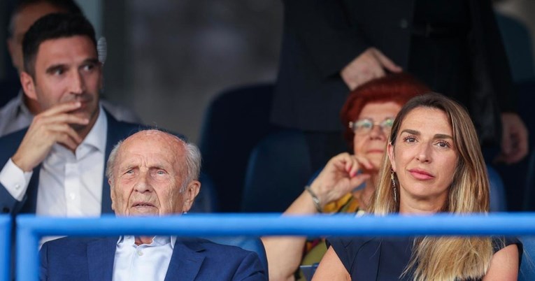 Velika čistka na Maksimiru. Barišić i Peras dijele otkaze mamićevcima u klubu?