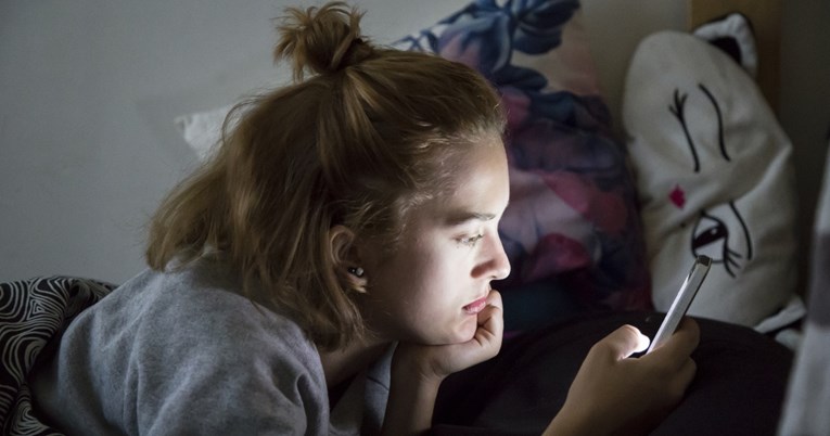Psiholozi su djeci oduzeli telefone na 8 sati pa su se šokirali njihovim ponašanjem