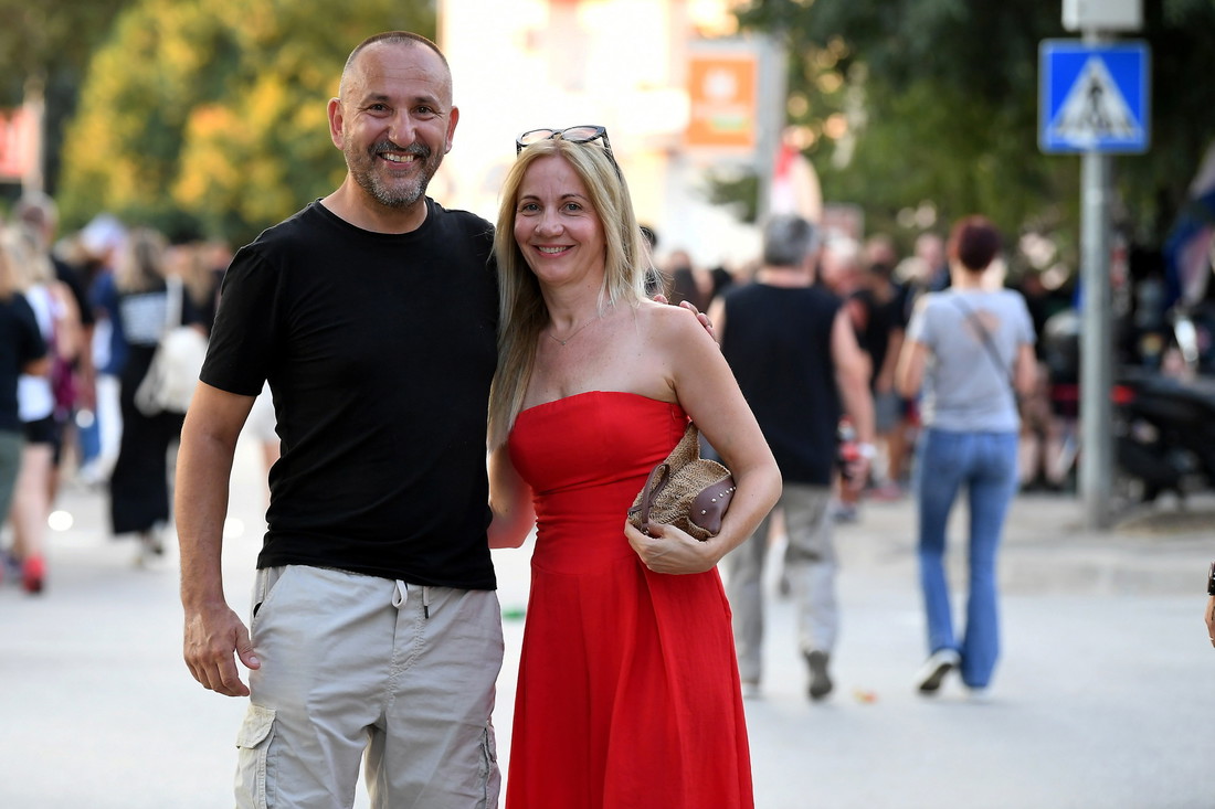 Hrvoje Zekanović u Šibeniku snimljen sa suprugom Teom, koju ne viđamo često