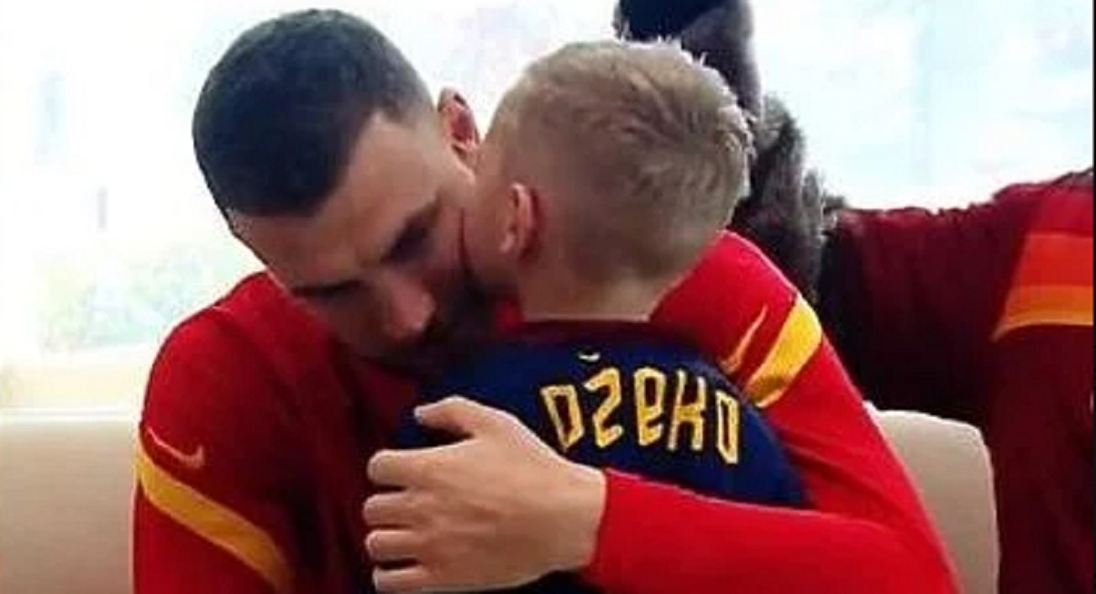 Pogledajte emotivan susret Džeke i dječaka koji je na Božić dirnuo Italiju
