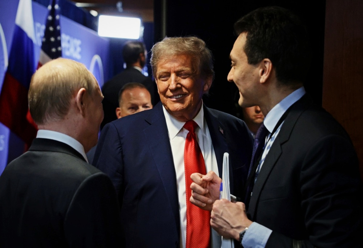 I demokrati i republikanci kritizirali Trumpa zbog susreta s Putinom
