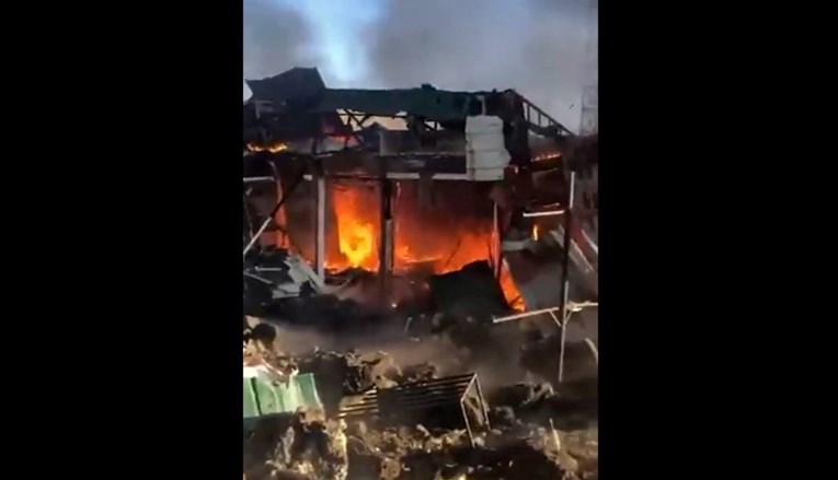 Ukrajina objavila snimku granatirane tržnice: "Novi dokazi o genocidu usred Europe"