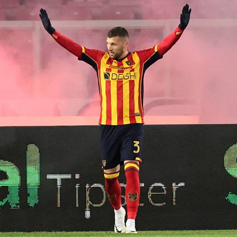 Ante Rebić postaje slobodan igrač