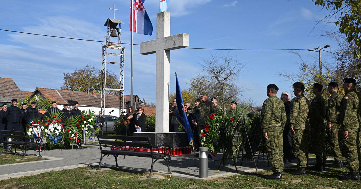 Obljetnica pokolja kod Vukovara. "Moja sestra (19) je bila trudna, ubili su je"