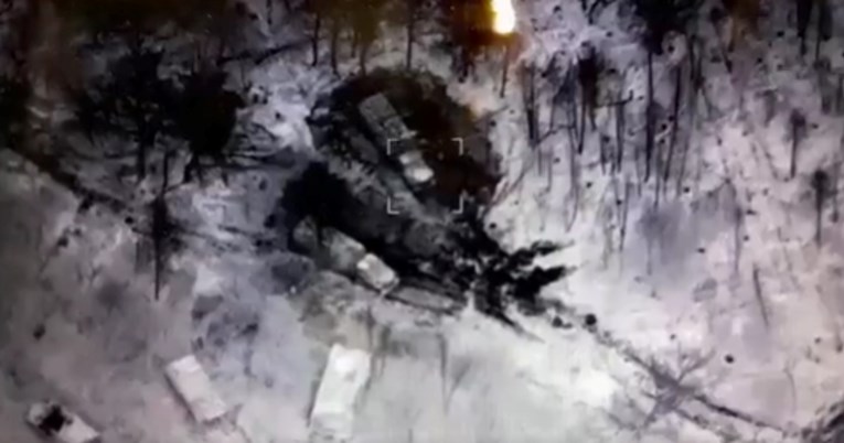Ukrajina objavila video: "Neprijateljska kontrolna točka u smjeru Kijeva je uništena"