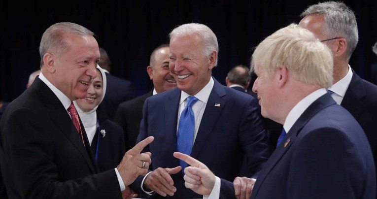 Joe Biden i Boris Johnson nahvalili Erdogana